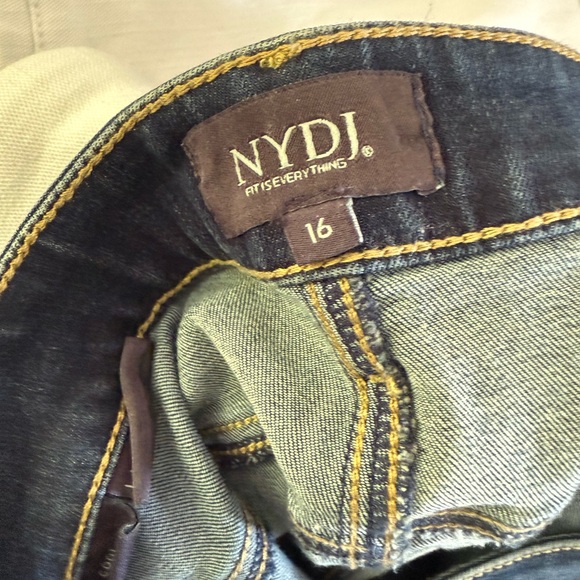 4 pairs Size 16 jeans- all great condition - Picture 3 of 6